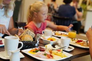 Oster- und Pfingstgenuss im Café Sahnehäuble